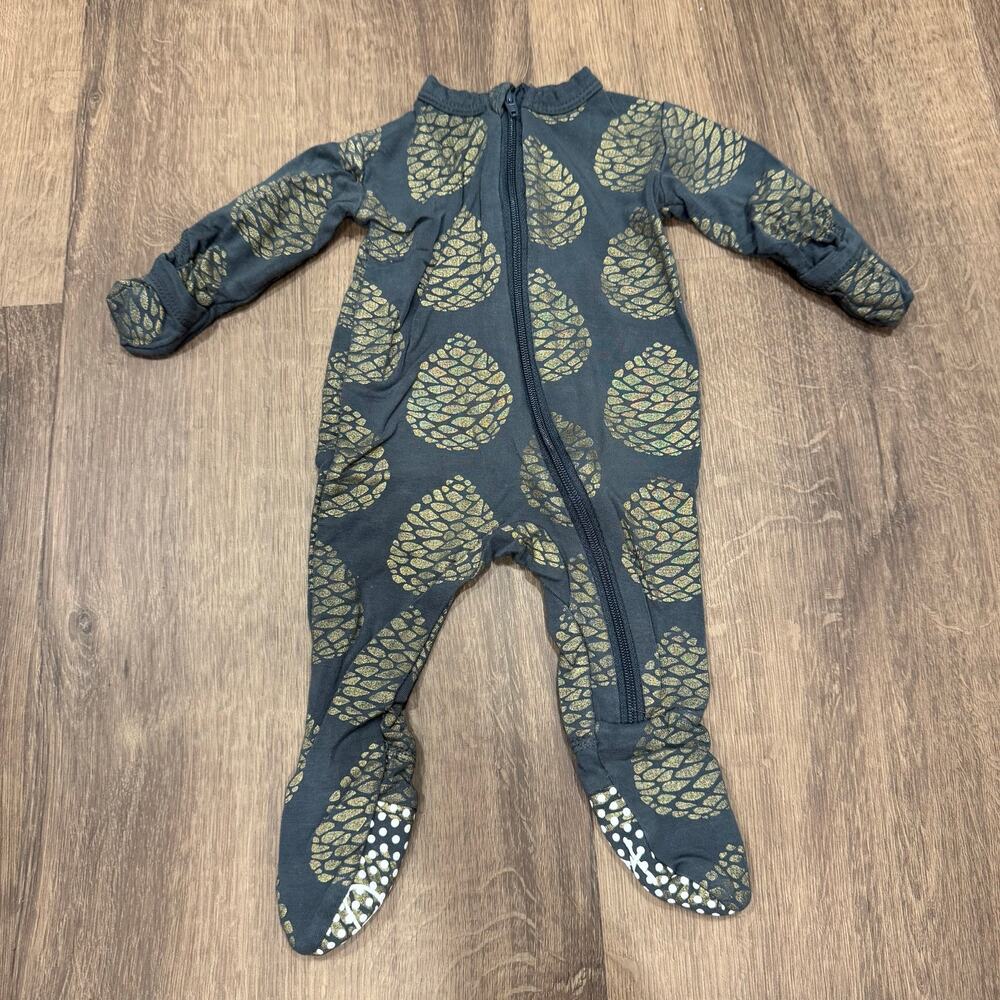 Kickee Pants Newborn Baby Bamboo Zip Up Sleeper Pajamas Gray Gold Pinecone